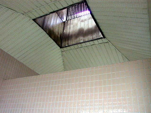 北せんきの湯浴室天井